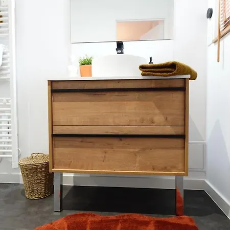 Le Charme Parisien - Confortable Feriehus Sallaumines