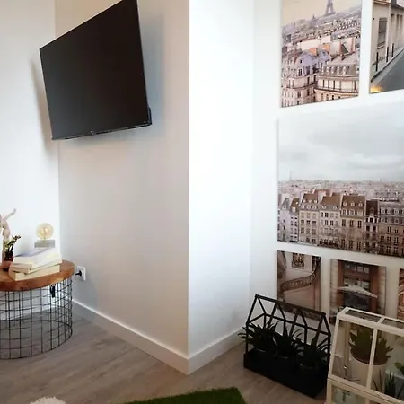 Casa de Férias Le Charme Parisien - Confortable *